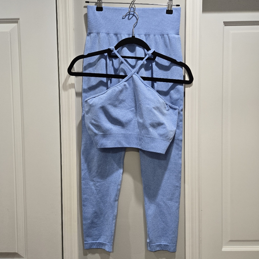 EUYZOU Workout Set 2 Piece - Halter Sports Bra and High Waisted Leggings - Picture 4 of 15